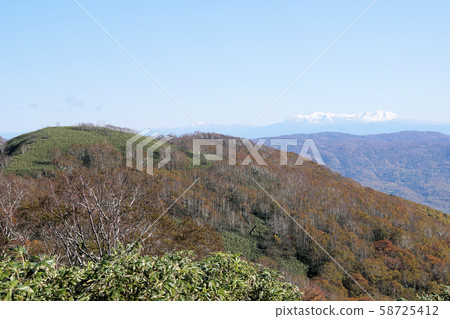 大手山山脈的沖繩富山(北海道深川市未命名山的景色) 大手山山脈的沖繩富山(北海道深川市未命名山的景色) 58725412
