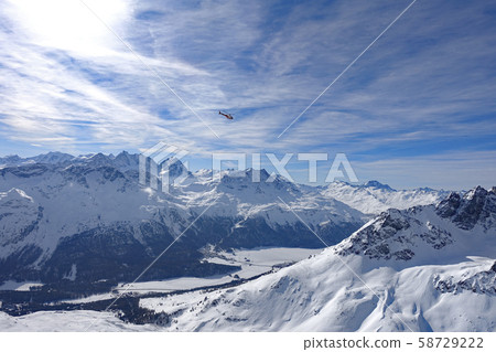 聖莫里茨，瑞士冬季滑雪勝地 58729222