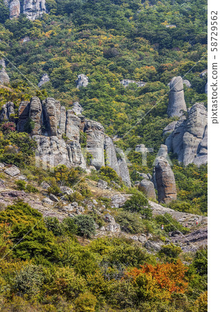 The tract of Demerdzhi and Dolina Ghost. Bright 58729562