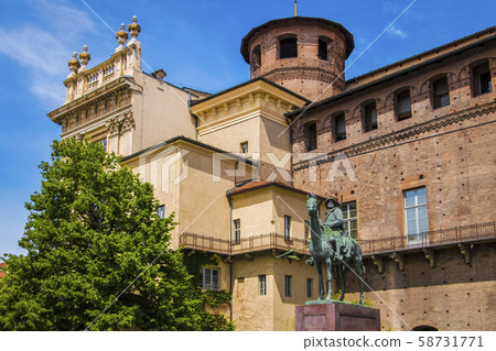 Sculptural compositions near the Palazzo Madama in Sculptural compositions near the Palazzo Madama in 58731771