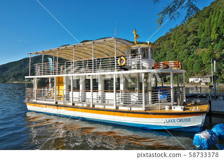 [Mikata Goko (tour boat on Lake Suigetsu)] Seamount Wakasa-cho, Mikatakaminaka-gun, Fukui Prefecture 58733378