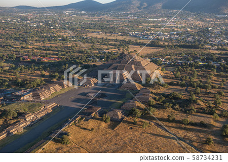 特奧蒂瓦坎觀光飛行 58734231