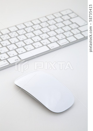 Keyboard and mouse 58735415