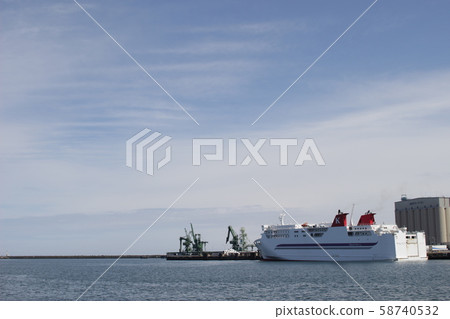 Hachinohe Ferry Pier before departure, bound for Tomakomai 58740532