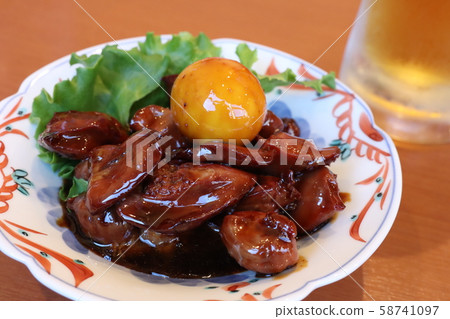 Simmered bird 58741097
