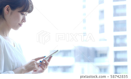 Young woman, office Young woman, office 58742835