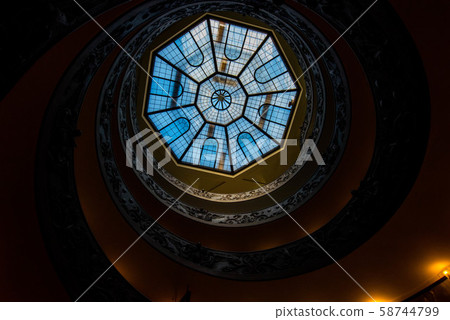 梵蒂岡博物館幻想 梵蒂岡博物館幻想 58744799