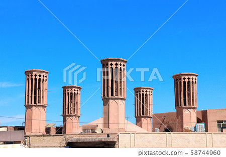 Five-wind tower water reservoir, Amir Chaghmagh Five-wind tower water reservoir, Amir Chaghmagh 58744960