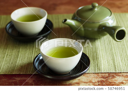 深蒸的煎茶 深蒸的煎茶 58746951