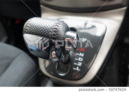 汽車換擋 58747629