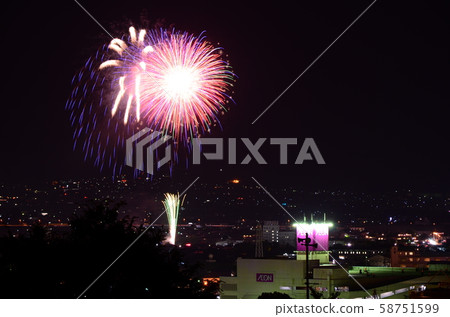 Isawa Onsen Fireworks Festival (from Okura Kyoji mountain climber parking lot) 58751599