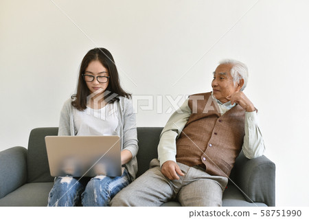 Social isolation problem in retiree citizen, Asian Social isolation problem in retiree citizen, Asian 58751990