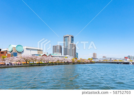 Osaka Mint and Osaka Amenity Park 58752703