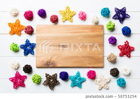 Top view of holiday plate decorated with knitted Top view of holiday plate decorated with knitted 58753254