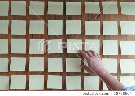 Many sticky notes Many sticky notes 58758604