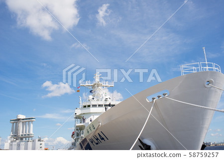 Japan Coast Guard patrol boat Mizuho (PLH41) 58759257