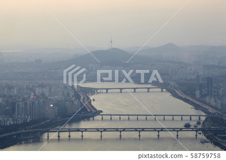 N Seoul Tower, Cheongdam Bridge, Yeongdong Bridge, Seongsu Bridge, Han River Citizens Park, Namsan, Jung-gu, Gwangjin-gu, Jamsil, Songpa-gu, Han River, Seoul 58759758