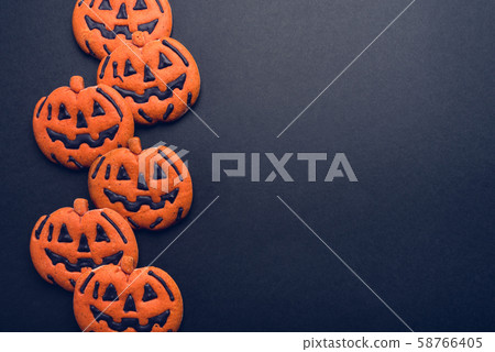 Dark background with halloween pumpkins. Dark background with halloween pumpkins. 58766405