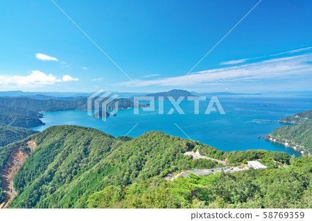 [Rainbow Line Summit Park Observatory] Kiyama, Wakasa-cho, Mikatakaminaka-gun, Fukui Prefecture 58769359