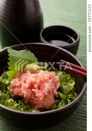 Negitro tuna tuna Negitro tuna tuna 58771223