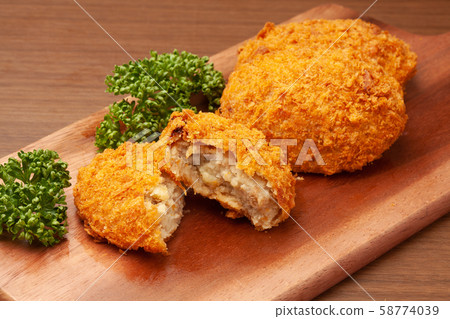 炸肉餅 58774039