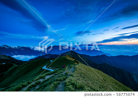 Taiwan Hehuanshan Mountains Landscape Asia Taiwan Hehuanshan Mountains 58775074