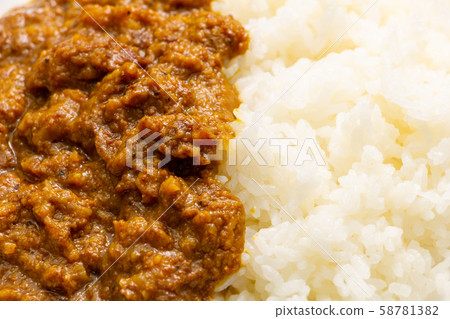 Keema curry up. 58781382