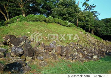Ishigakiyama 58782098