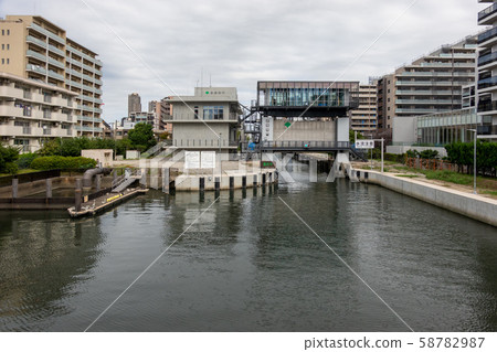 Owarabashi河 58782987