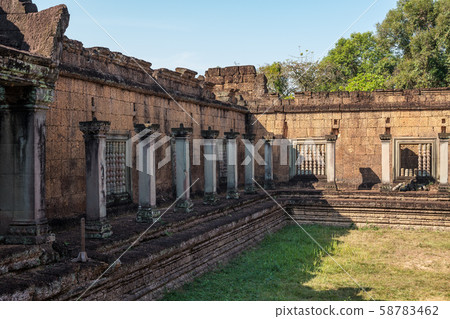 Banteay Samre, a temple at Angkor, Cambodia. 58783462