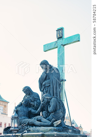 prague, statue, carlo 58784215