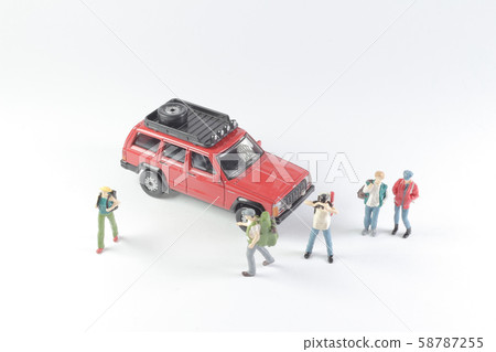 the Scale Of Jeep and the figure the Scale Of Jeep and the figure 58787255