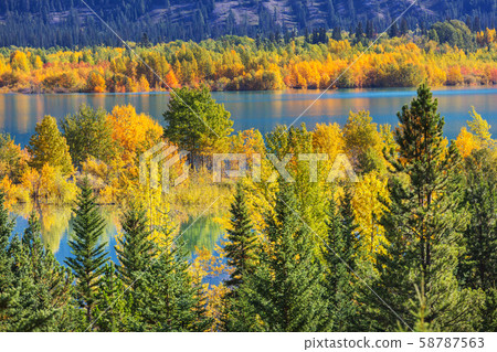 Autumn lake Autumn lake 58787563