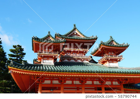 Heian Shrine White Tiger Tower Heian Shrine White Tiger Tower 58790744