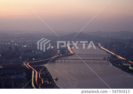 N Seoul Tower, Cheongdam Bridge, Yeongdong Bridge, Seongsu Bridge, Han River Citizens Park, Namsan, Jung-gu, Gwangjin-gu, Jamsil, Songpa-gu, Han River, Seoul 58792813