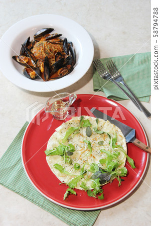 小吃的好戈貢佐拉披薩 小吃的好戈貢佐拉披薩 58794788