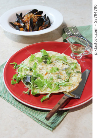 小吃的好戈貢佐拉披薩 小吃的好戈貢佐拉披薩 58794790