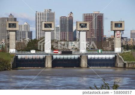 Arakawa increased in water (Typhoon No. 19 in the first year of the Ordinance) Arakawa increased in water (Typhoon No. 19 in the first year of the Ordinance) 58800857