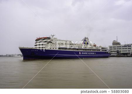 Sado Kisen Tokiwamaru Shinano River Niigata City, Niigata Prefecture 58803080