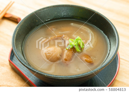天然蘑菇湯 天然蘑菇湯 58804813