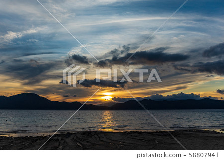Tazawa Lake at dusk Tazawa Lake at dusk 58807941