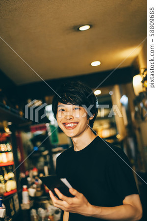 職員兼職居酒屋 58809688