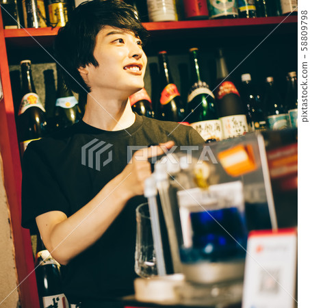 職員兼職居酒屋 58809798