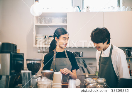 Cafe staff part-time job 58809885
