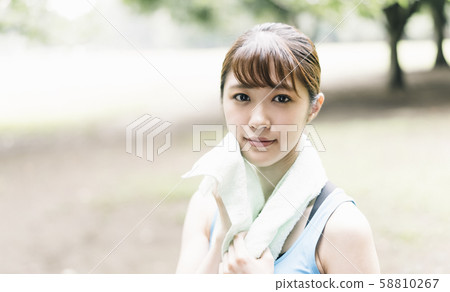 Female sports beauty Female sports beauty 58810267
