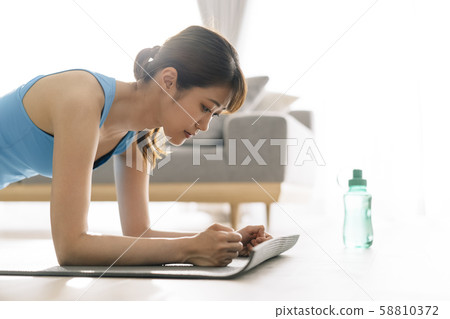 Female sports beauty Female sports beauty 58810372