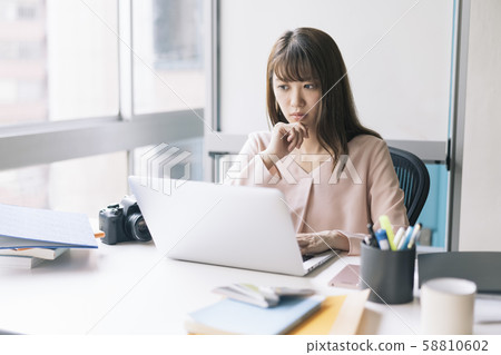 Female business business woman 58810602