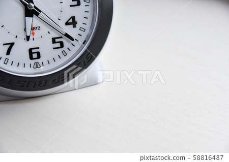 Clock alarm clock Clock alarm clock 58816487