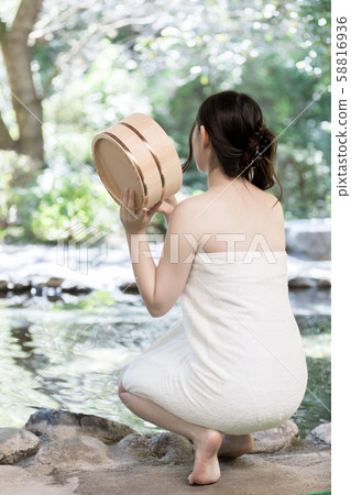 溫泉，女性旅行，熱水 58816936