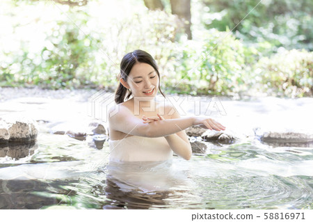溫泉女性的旅程 溫泉女性的旅程 58816971